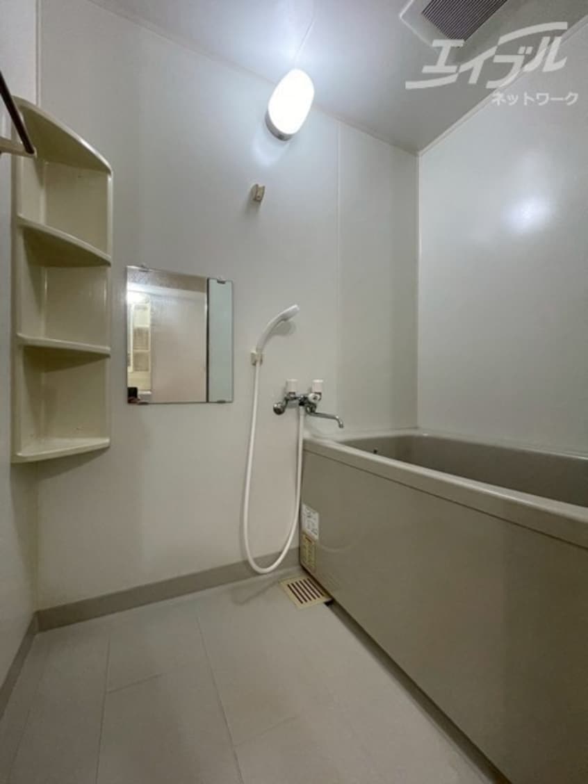  ラ・エスポワール