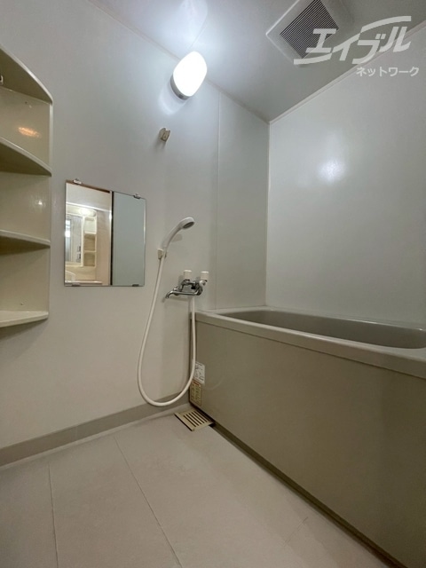  ラ・エスポワール