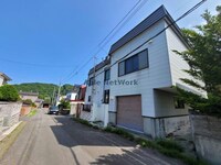 桂岡町10-29　戸建