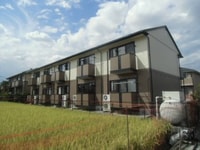 クレセントコート