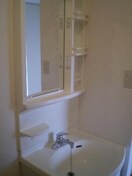  クレセントコート