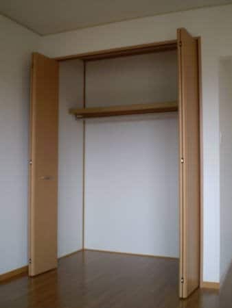  クレセントコート