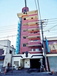 パラッツォ城東