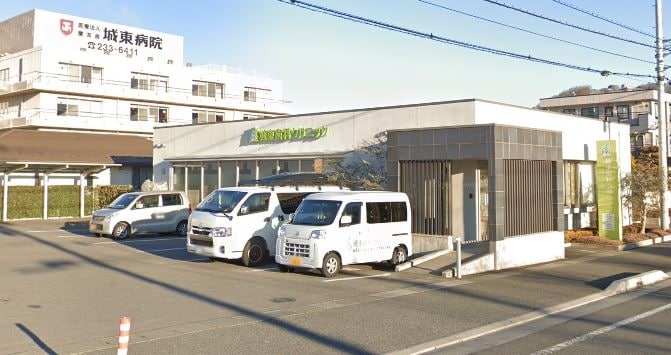 城東歯科ｸﾘﾆｯｸ(病院)まで962m ワイズガーデン