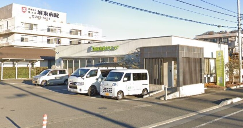 城東歯科ｸﾘﾆｯｸ(病院)まで962m ワイズガーデン