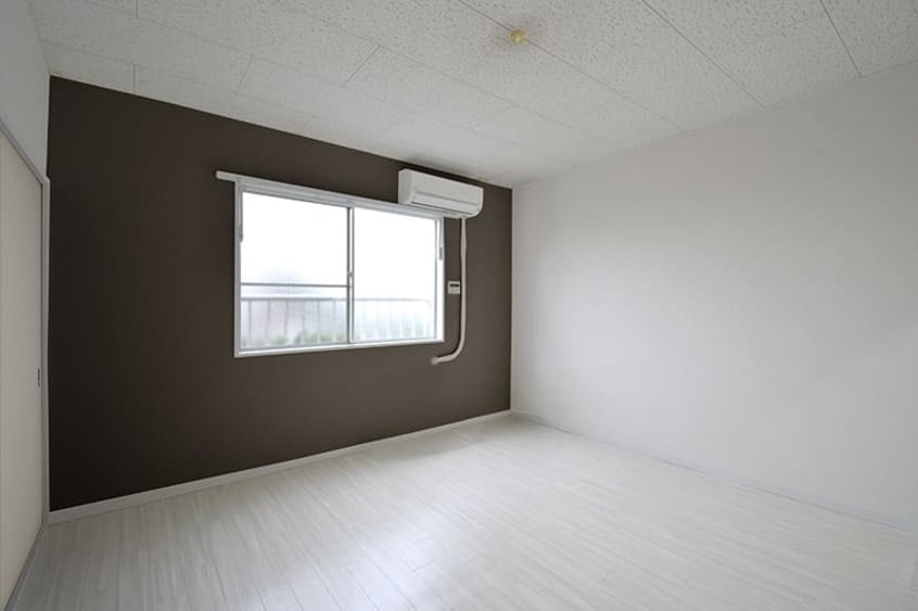  ラ・ネージュレザン