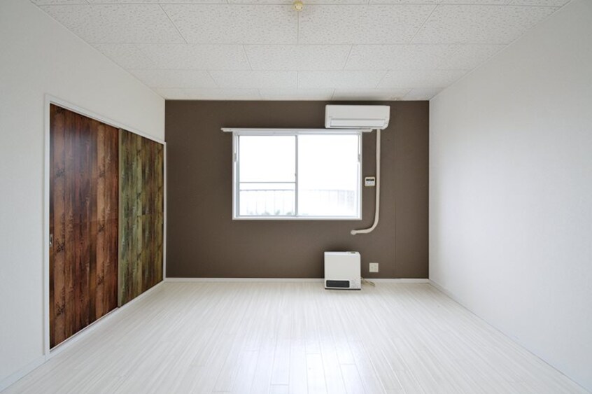  ラ・ネージュレザン