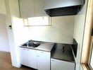  ドエルコート里吉 B