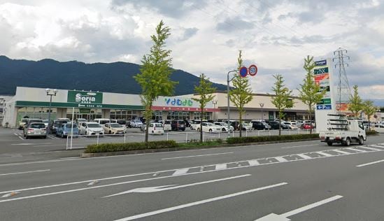 Frespo（ﾌﾚｽﾎﾟ）甲府東(ショッピングセンター/アウトレットモール)まで1356m ハイツウイル