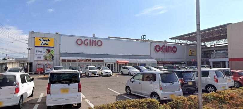 ﾏﾂﾓﾄｷﾖｼ ｵｷﾞﾉｲｰｽﾄﾓｰﾙSCﾊﾞﾘｵ店(ドラッグストア)まで423m 500MILE