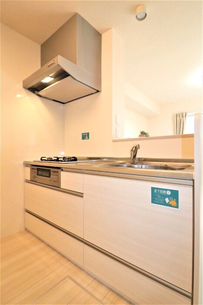  サンプラウド藤