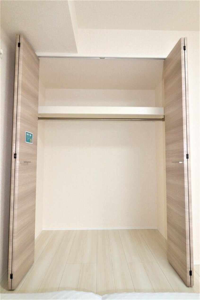  サンプラウド藤