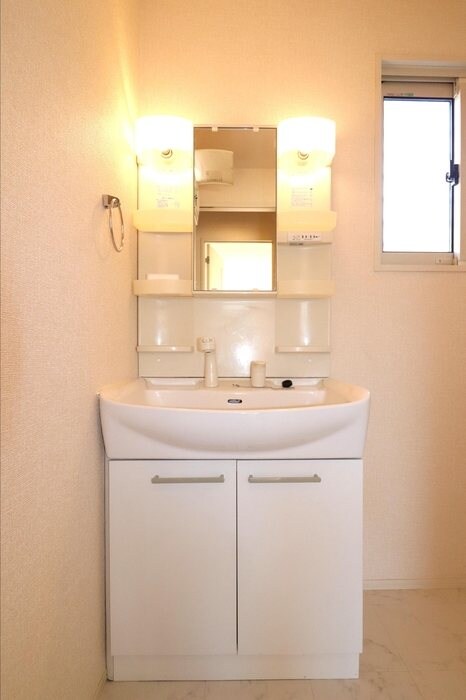  ドエルコート里吉 C