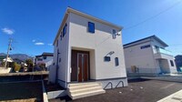 クレイドルガーデン甲府市西田町第一 3号棟