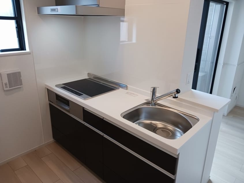  ヒカルサ甲府国母　イースト