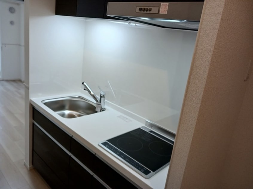  ヒカルサ甲府国母　イースト