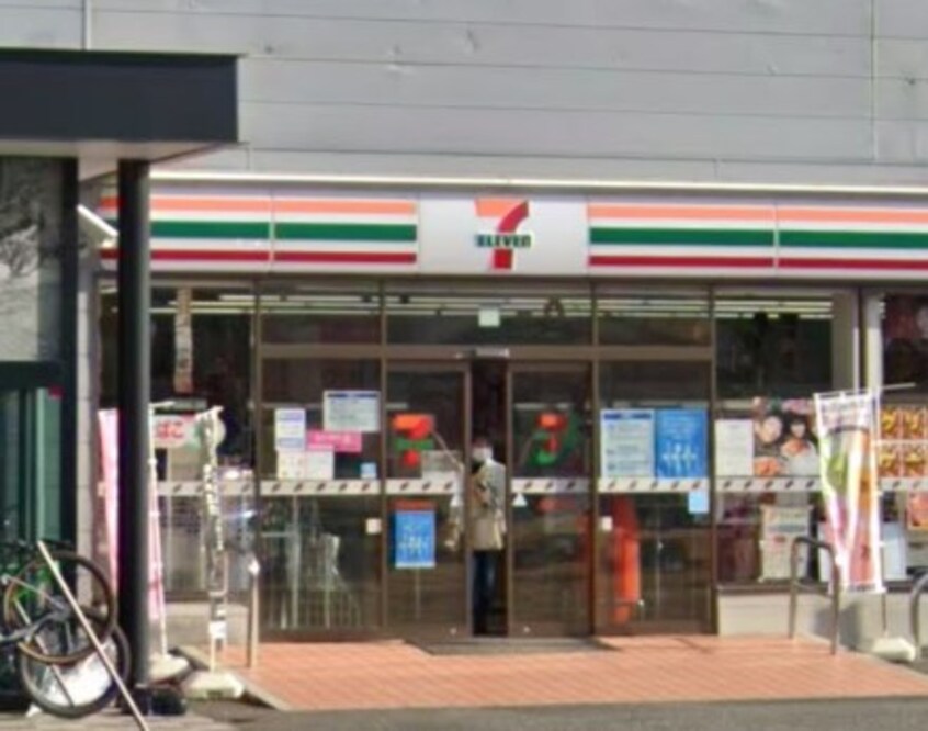 セブンイレブン 甲府桜井町店(コンビニ)まで201m Green roof