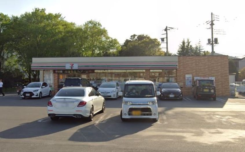 ｾﾌﾞﾝｲﾚﾌﾞﾝ 山梨大学医学部前店(コンビニ)まで1145m トレセＡ棟