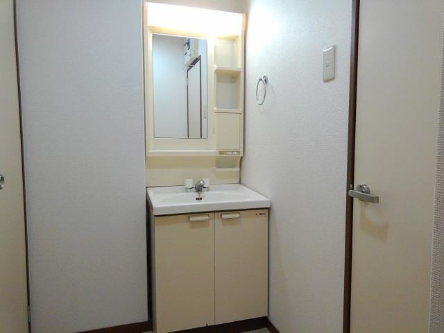  ルミエールマキタ