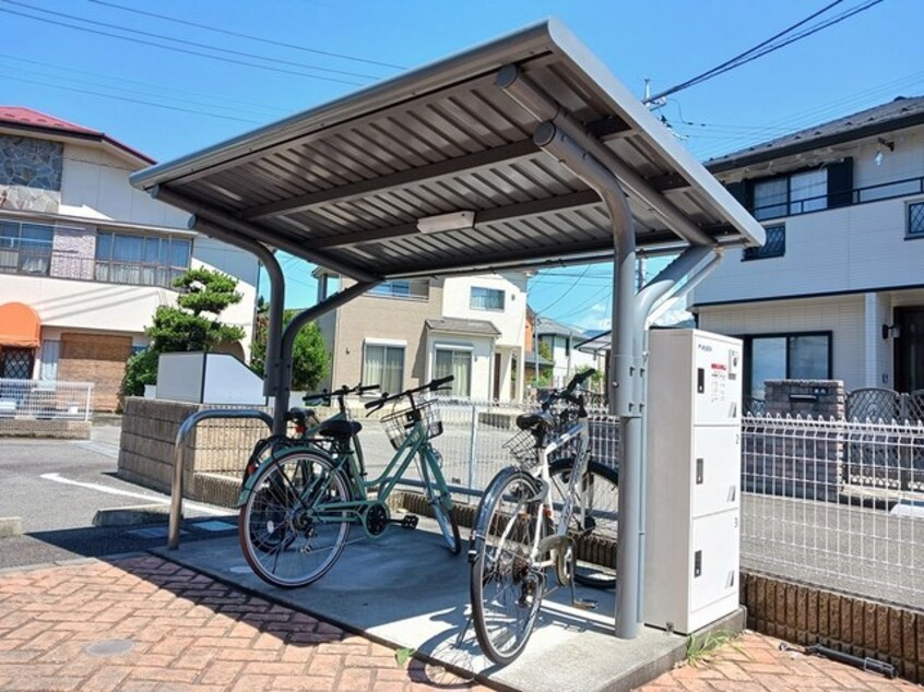  フォレスト里吉