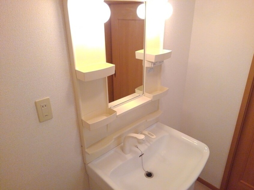  ラグジュアリー