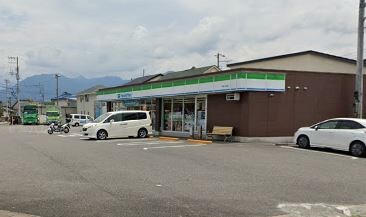 ﾌｧﾐﾘｰﾏｰﾄ 甲府上町店(コンビニ)まで238m パークサイドメゾン小瀬