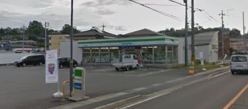 ﾌｧﾐﾘｰﾏｰﾄ 甲斐双葉塩崎店(コンビニ)まで362m サンビレッジ光Ｃ