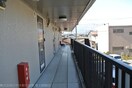 共用廊下 新海ハイツ
