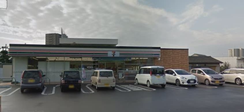 ｾﾌﾞﾝｲﾚﾌﾞﾝ 甲府池田1丁目店(コンビニ)まで532m グランドキャッスルGOMI B