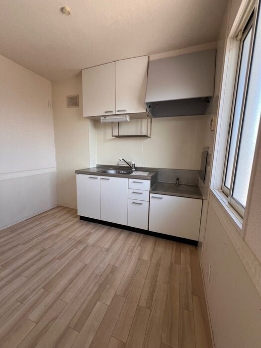  プロヴァンス　リュミエール　E