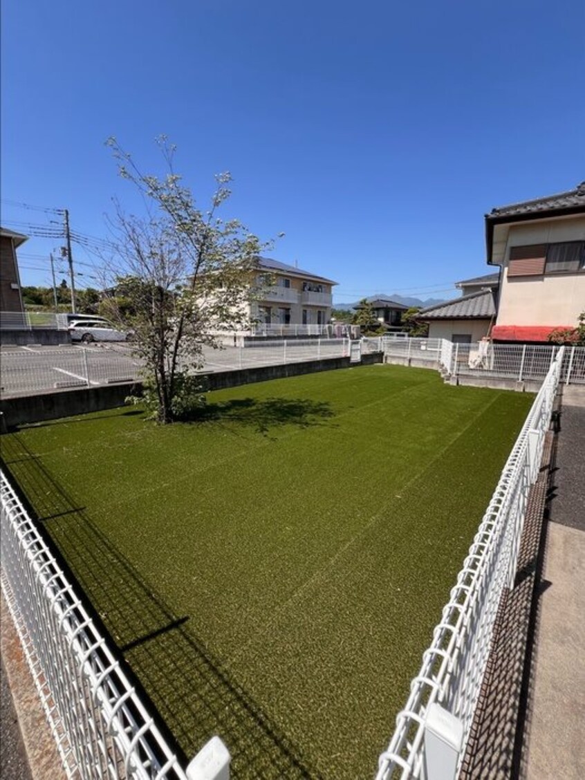  プロヴァンス　リュミエール　E