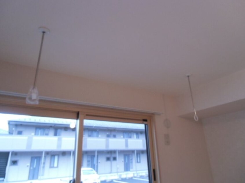 室内物干し パークハウス高塚　B