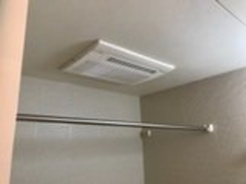  ハイツ御崎前