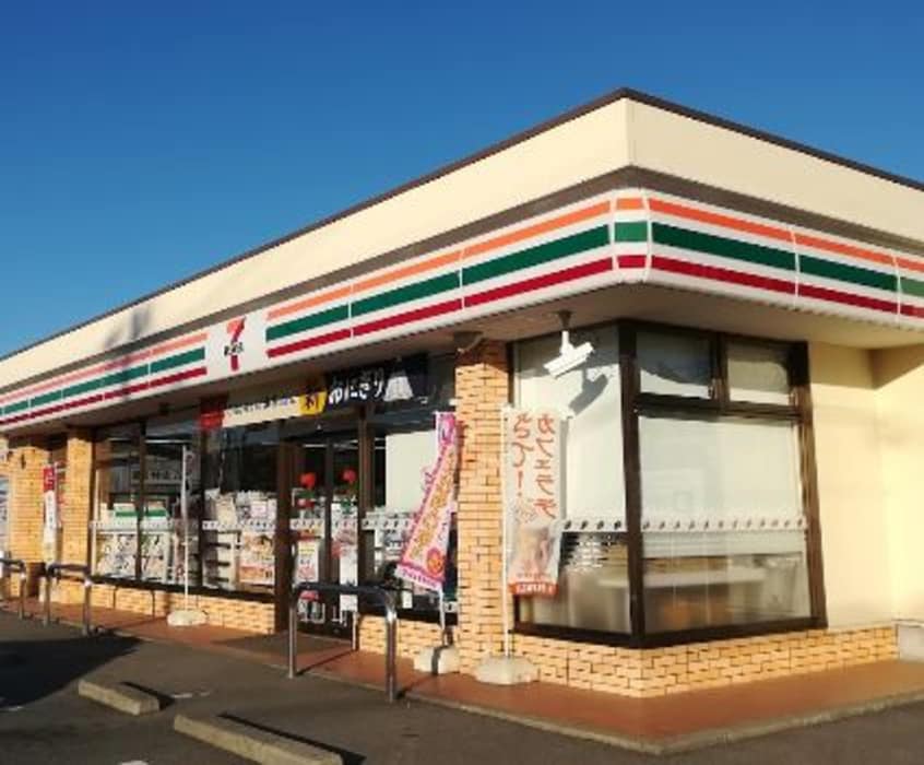 ｾﾌﾞﾝｲﾚﾌﾞﾝ 竜王万才店(コンビニ)まで675m ブルーミング　I