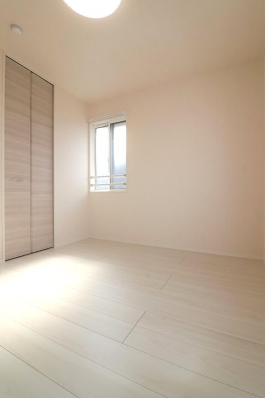  D-ROOM　GRACIA　B棟