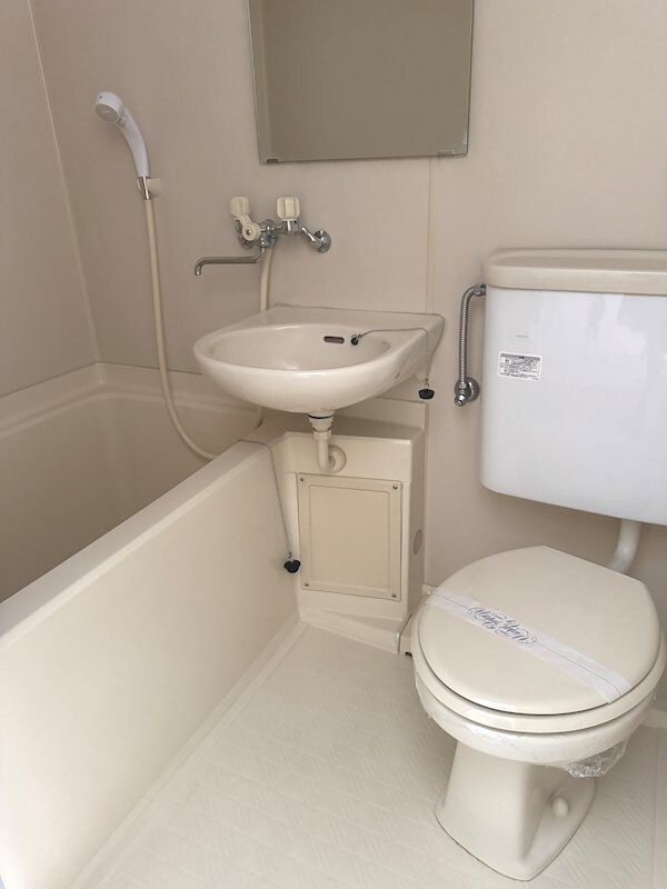  レジデンス岩森