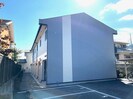 レオパレスエグランティーヌの外観