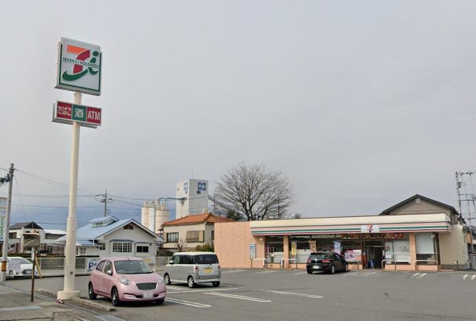 セブンイレブン 竜王万才店(コンビニ)まで789m メゾン西河原IIＡ