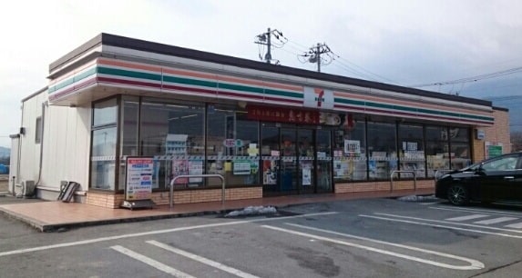 セブンイレブン増穂大椚店まで350m ベル　ミニョン