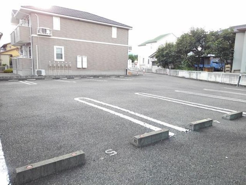  グリーン・レジデンス　Ｍ・Ｋ