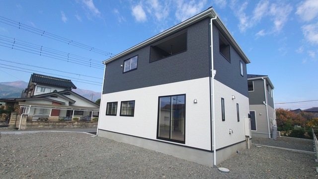  クレイドルガーデン南アルプス市在家塚第４