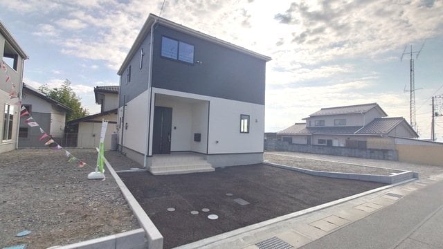  クレイドルガーデン南アルプス市在家塚第４