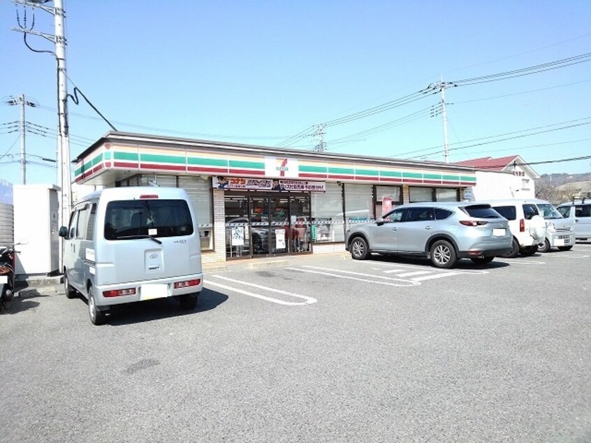 セブンイレブン甲斐島上条店まで1200m ラヴィ－ヌ