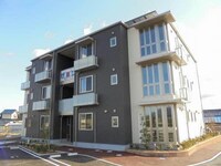 シャーメゾン　アイシス
