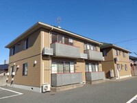 シャーメゾン名池
