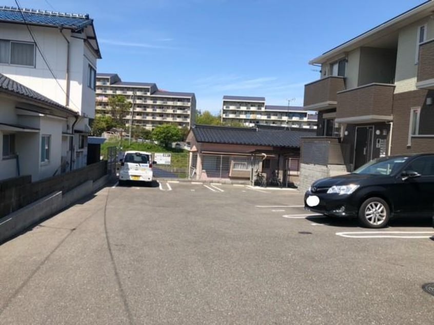  ヒルズフロント