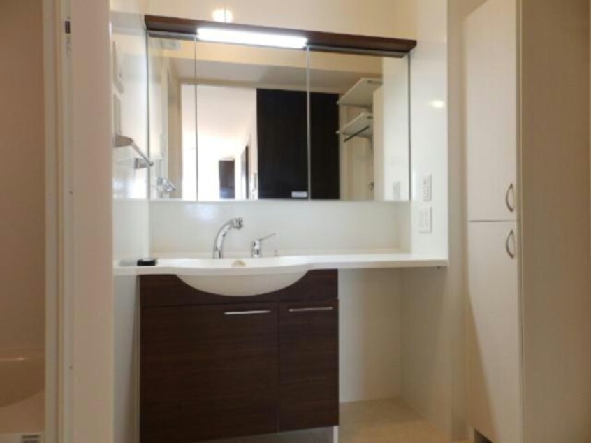  ヒルズフロント