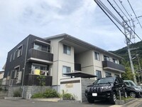 シャーメゾンオリアナ宝町