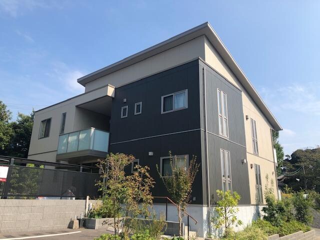  シャーメゾン雅