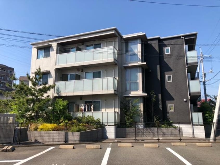  シャーメゾンアレーズⅢ